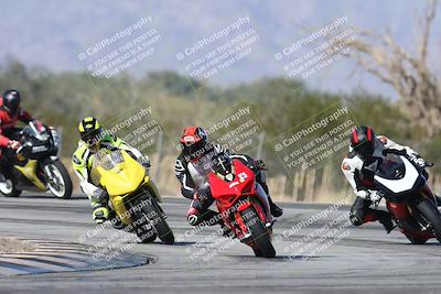 media/Dec-01-2025-Moto Forza (Mon) [[2daa91e15f]]/2-Intermediate Group/Session 3 (Turn 3)/